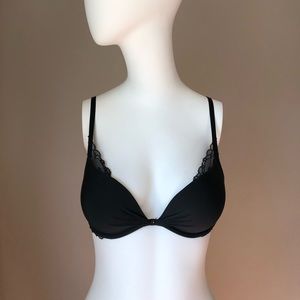 Victoria’s Secret padded Demi bra